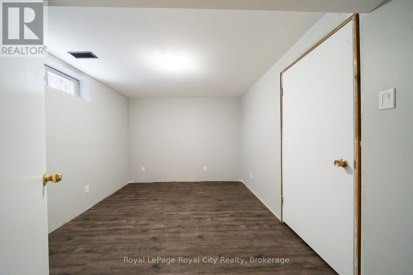 












43 PATIENCE CRESCENT

,
London South (South X),




Ontario
N6E2K7

