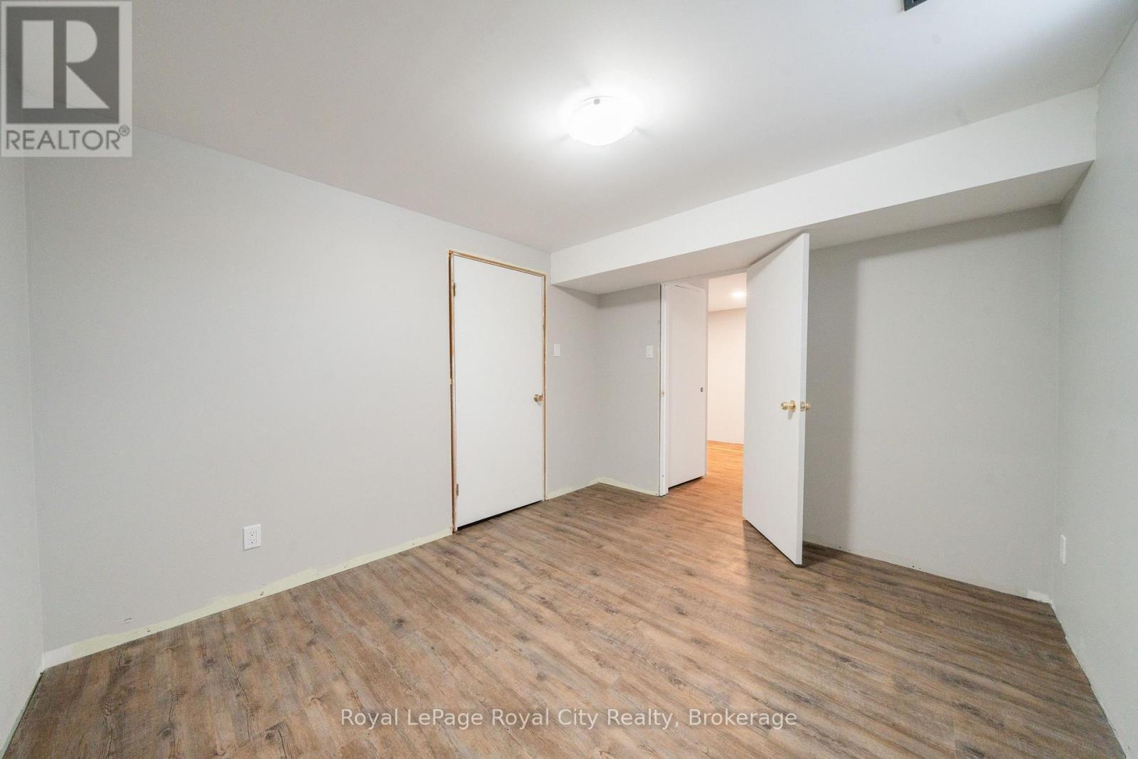 












43 PATIENCE CRESCENT

,
London South (South X),




Ontario
N6E2K7

