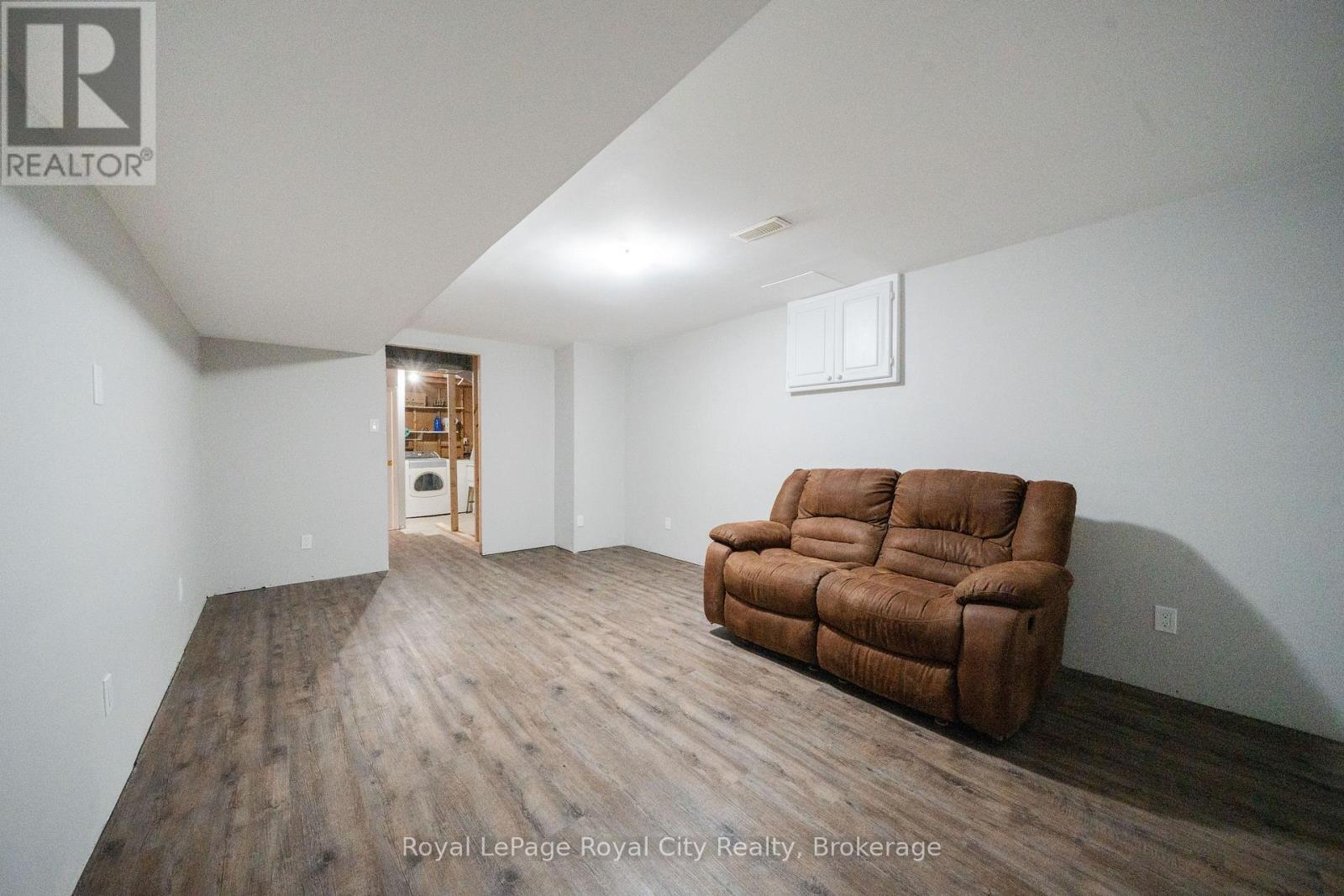 












43 PATIENCE CRESCENT

,
London South (South X),




Ontario
N6E2K7

