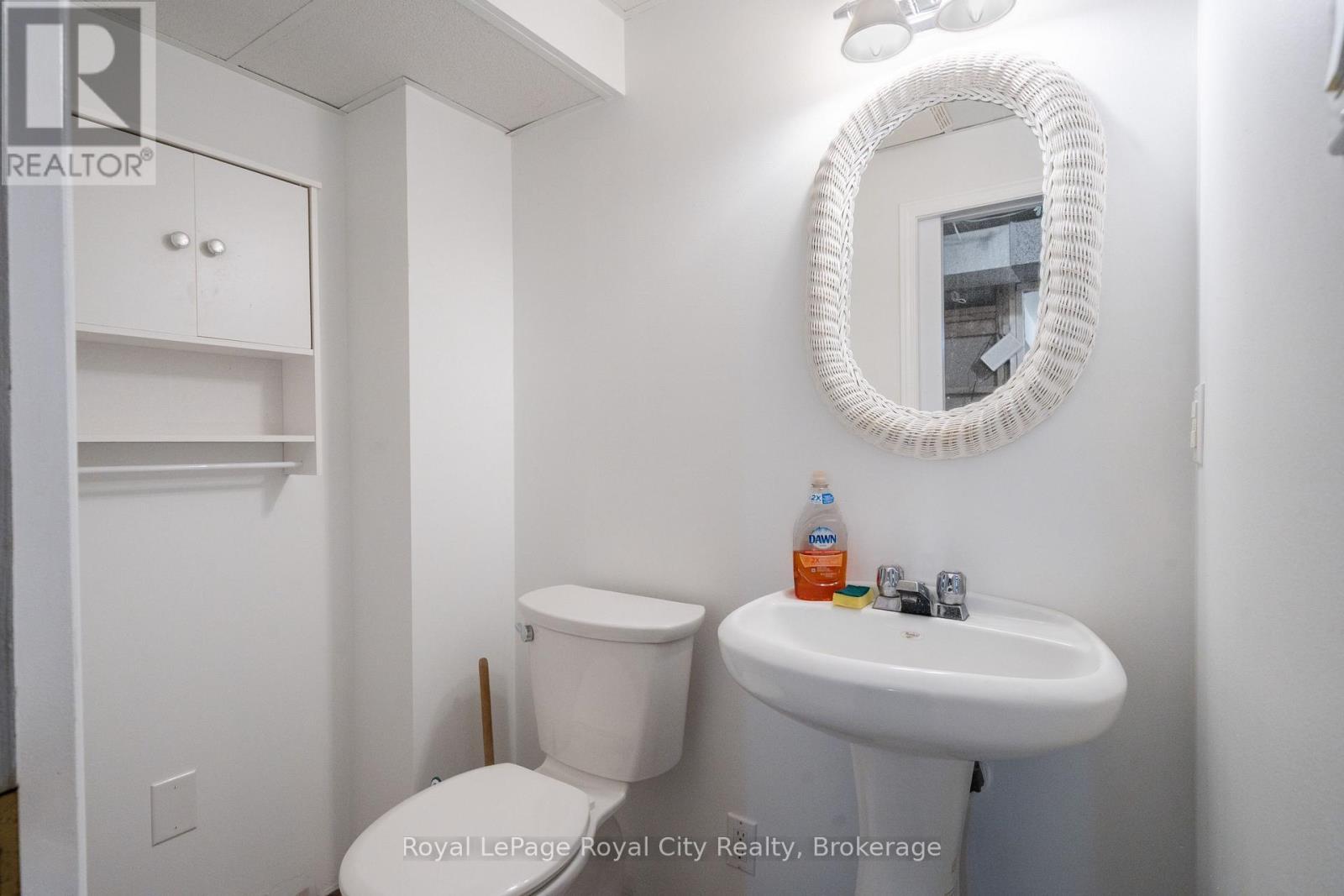 












43 PATIENCE CRESCENT

,
London South (South X),




Ontario
N6E2K7

