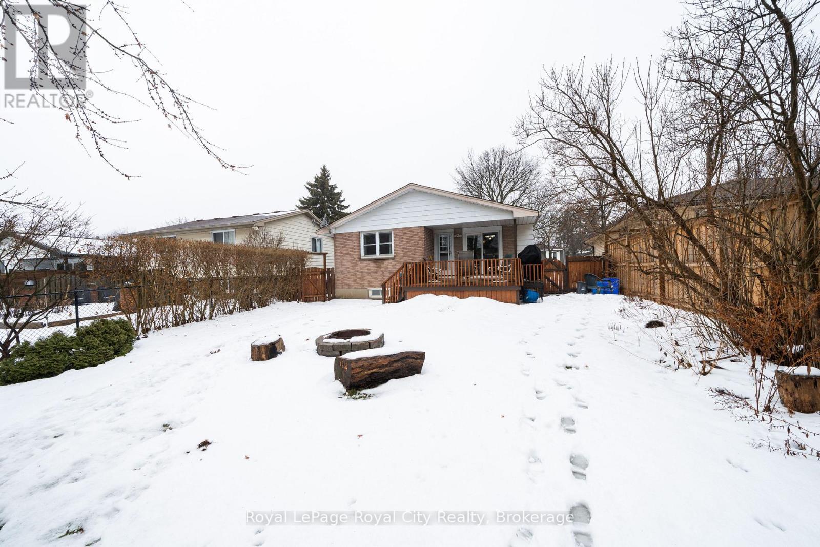 












43 PATIENCE CRESCENT

,
London South (South X),




Ontario
N6E2K7

