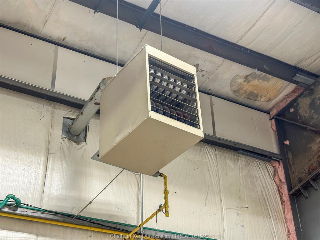 









34


Story

Street,
Blenheim,




ON
N0P 1A0

