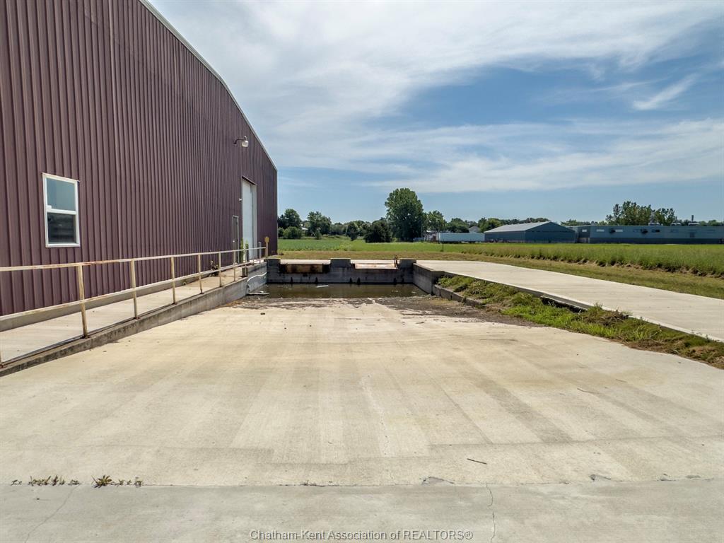 









34


Story

Street,
Blenheim,




ON
N0P 1A0

