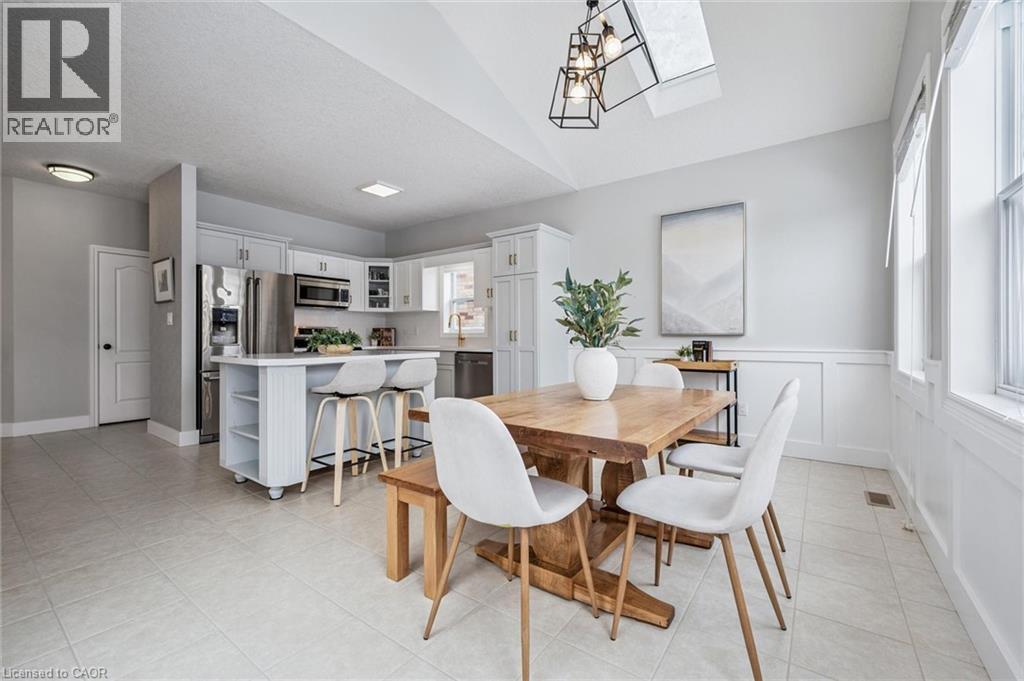 












73 AMSTERDAM Crescent

,
Guelph,




Ontario
N1L1T5

