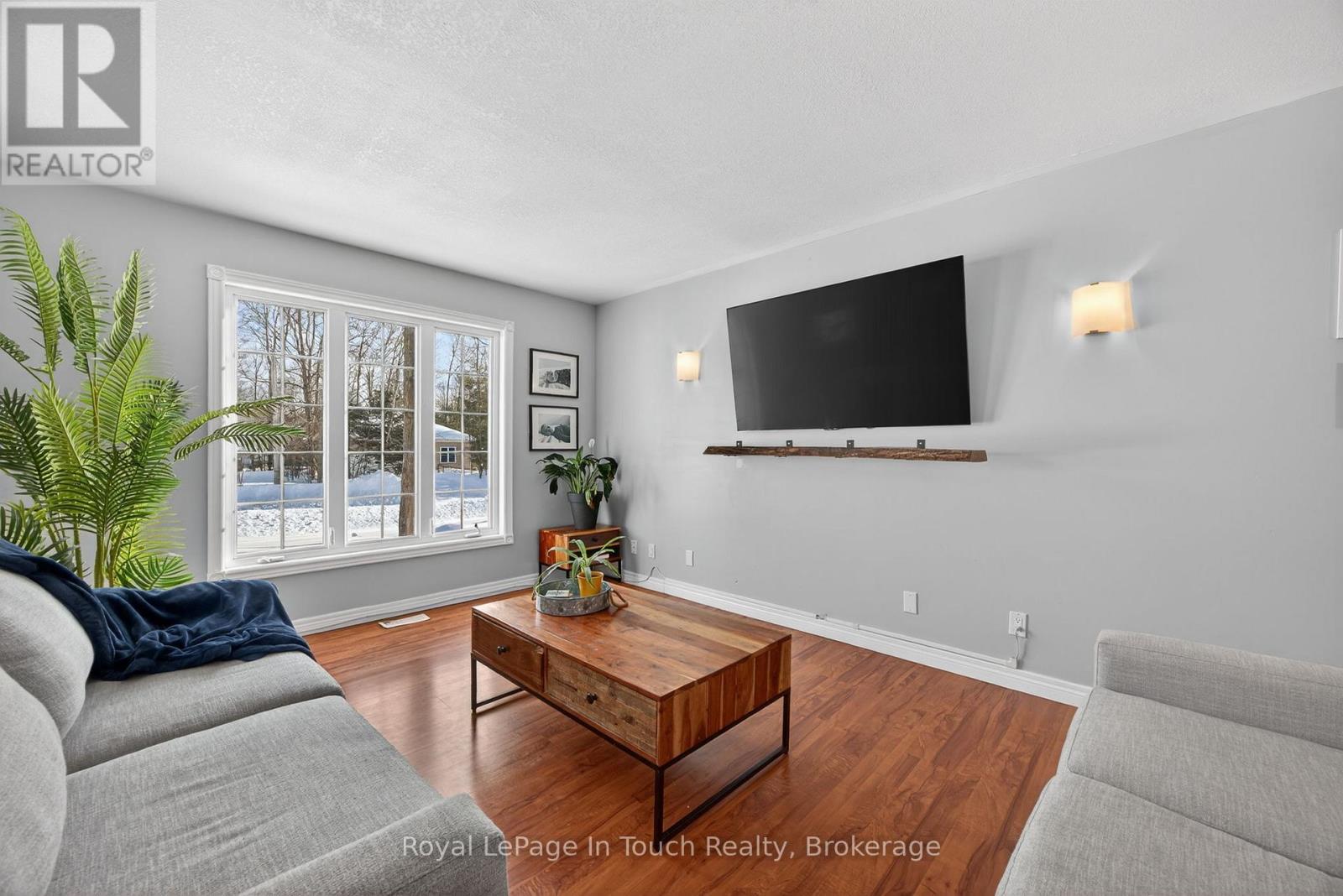 












39 ST. LAURENT BOULEVARD

,
Tiny,




Ontario
L9M1R3

