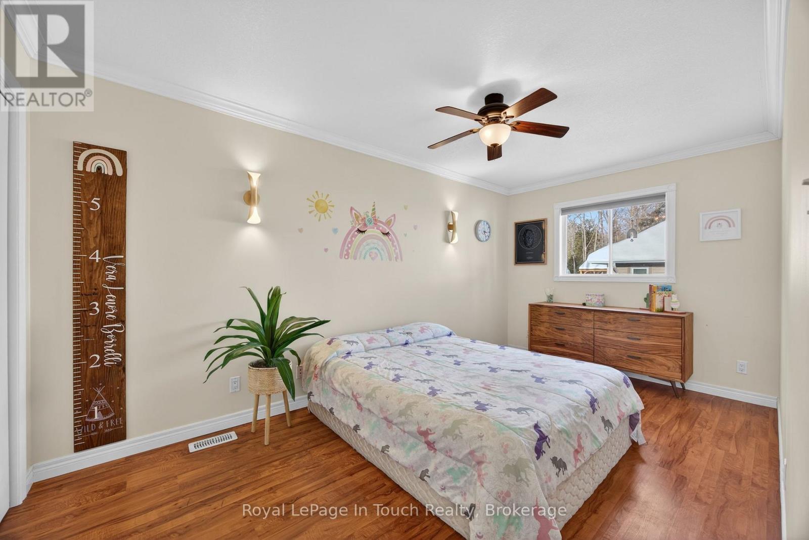 












39 ST. LAURENT BOULEVARD

,
Tiny,




Ontario
L9M1R3

