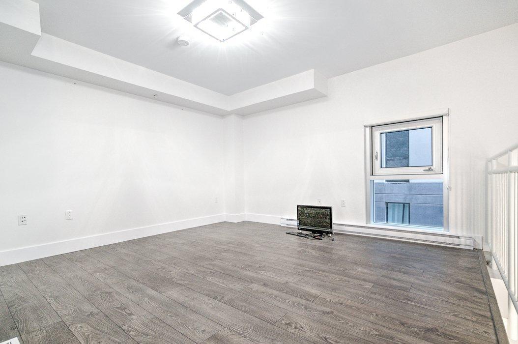 









405


Rue de la Concorde

, 511,
Montréal (Ville-Marie),




QC
H3A1J3

