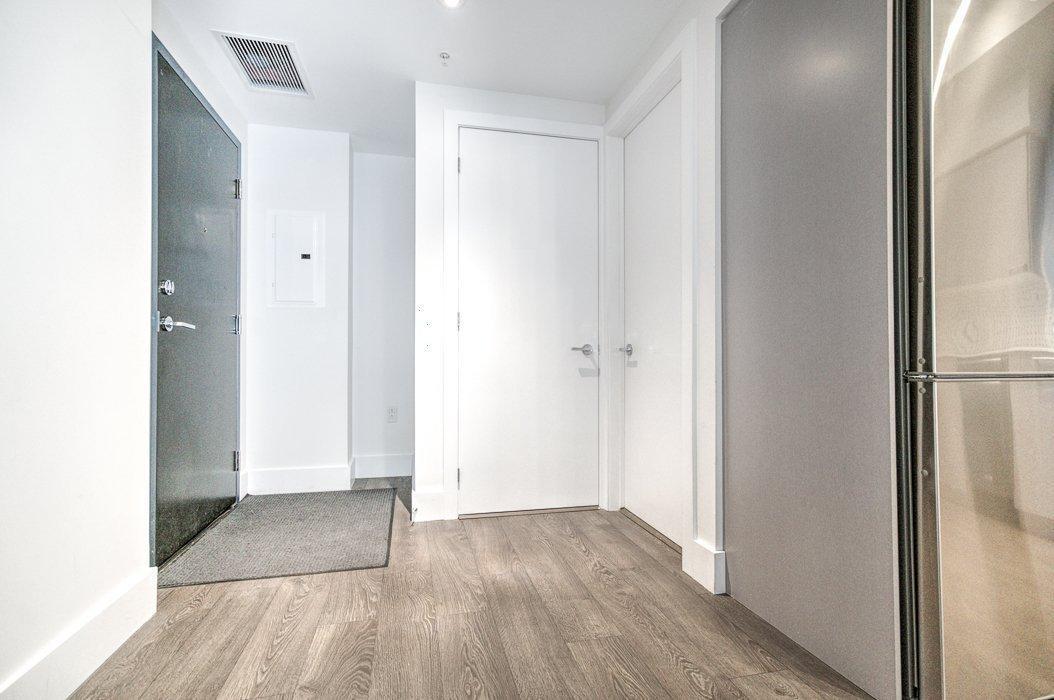 









405


Rue de la Concorde

, 511,
Montréal (Ville-Marie),




QC
H3A1J3

