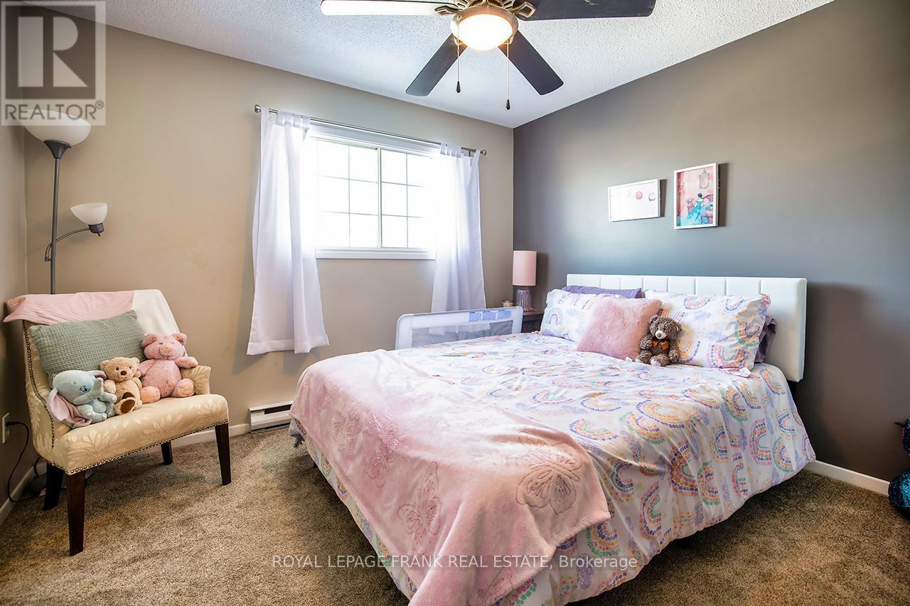 












9 - 433 MAY STREET

,
Brock (Beaverton),




Ontario
L0K1A0

