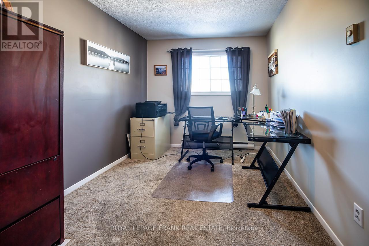 












9 - 433 MAY STREET

,
Brock (Beaverton),




Ontario
L0K1A0

