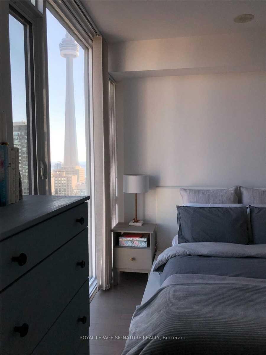 









101


Peter

Street, 2503,
Toronto,




ON
M5V 0G6

