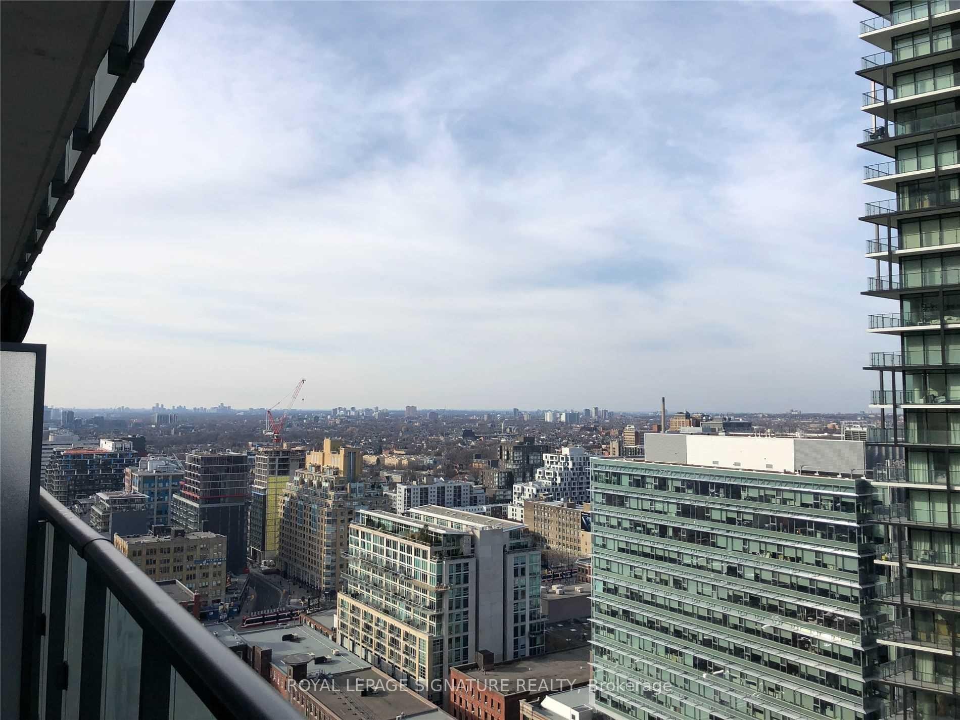 









101


Peter

Street, 2503,
Toronto,




ON
M5V 0G6

