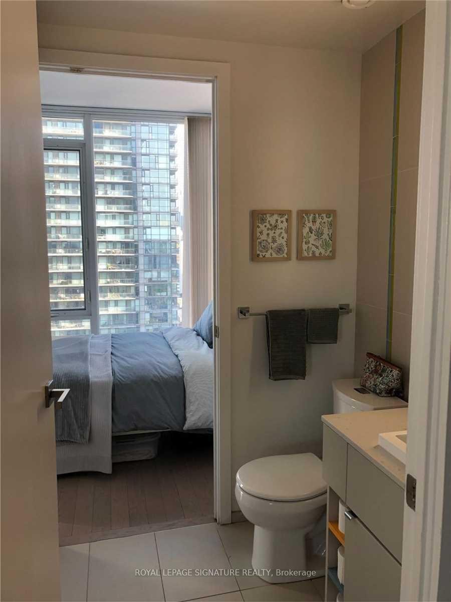 









101


Peter

Street, 2503,
Toronto,




ON
M5V 0G6

