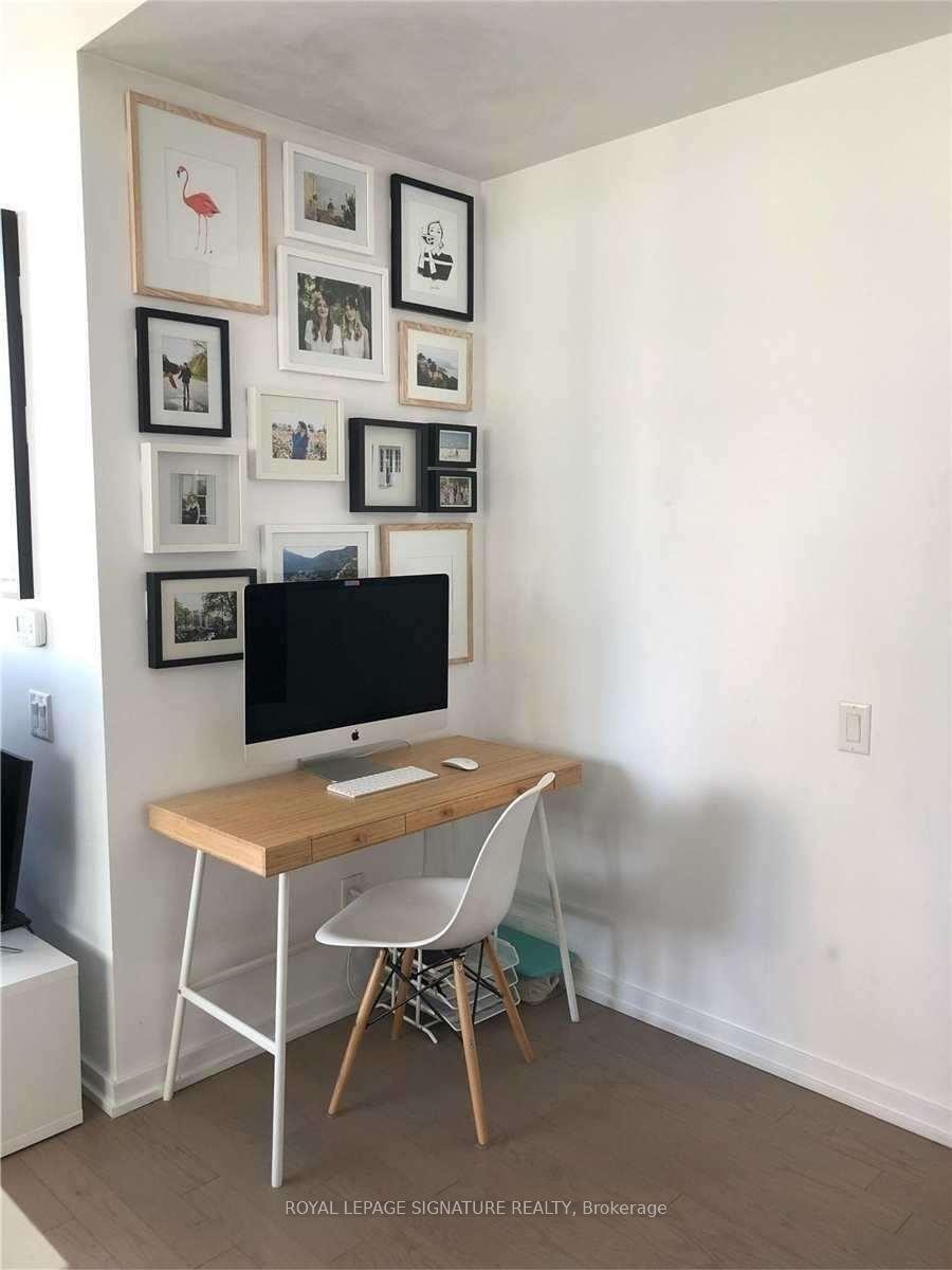 









101


Peter

Street, 2503,
Toronto,




ON
M5V 0G6

