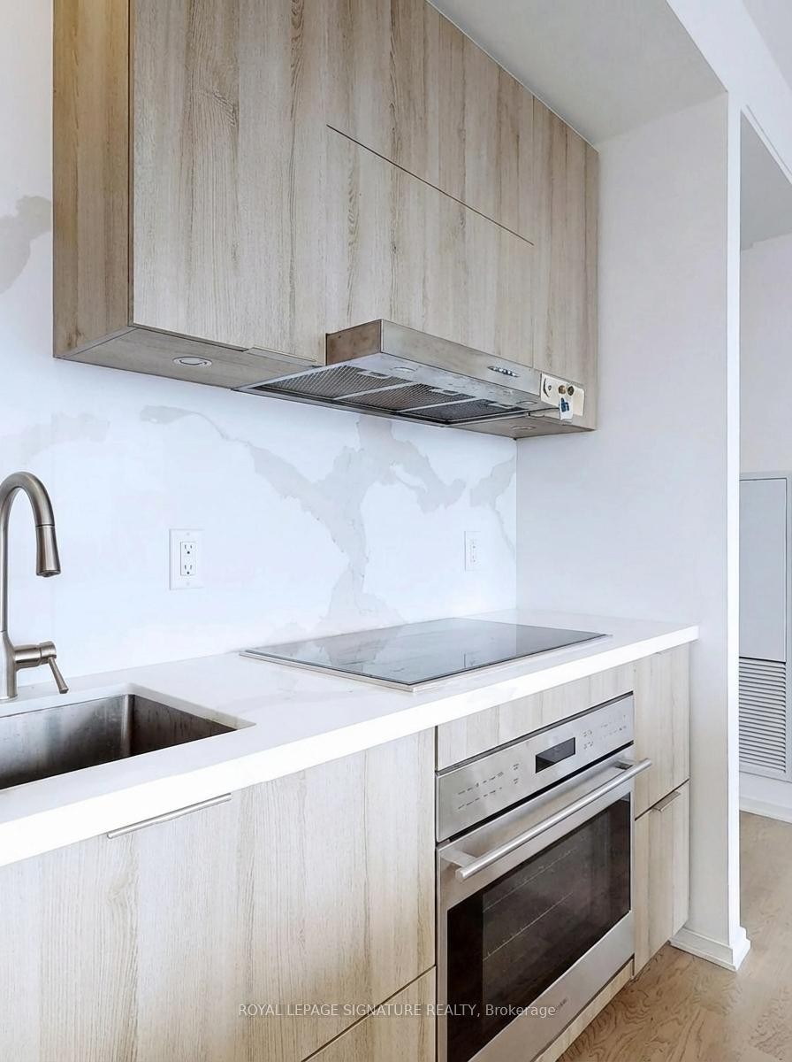 









1


Bloor

Street East, 4406,
Toronto,




ON
M4W 0A8

