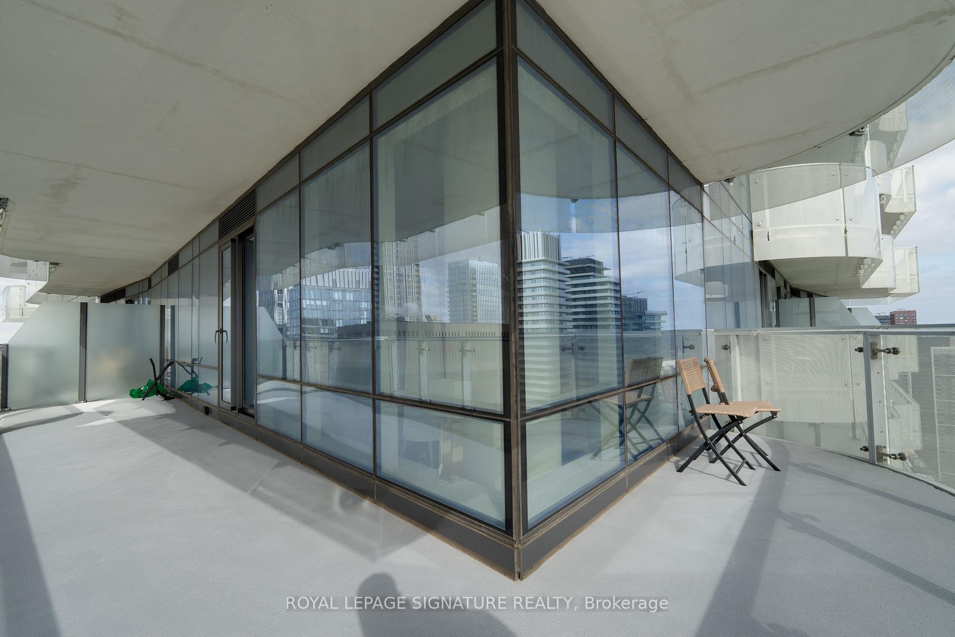 









1


Bloor

Street East, 4406,
Toronto,




ON
M4W 0A8

