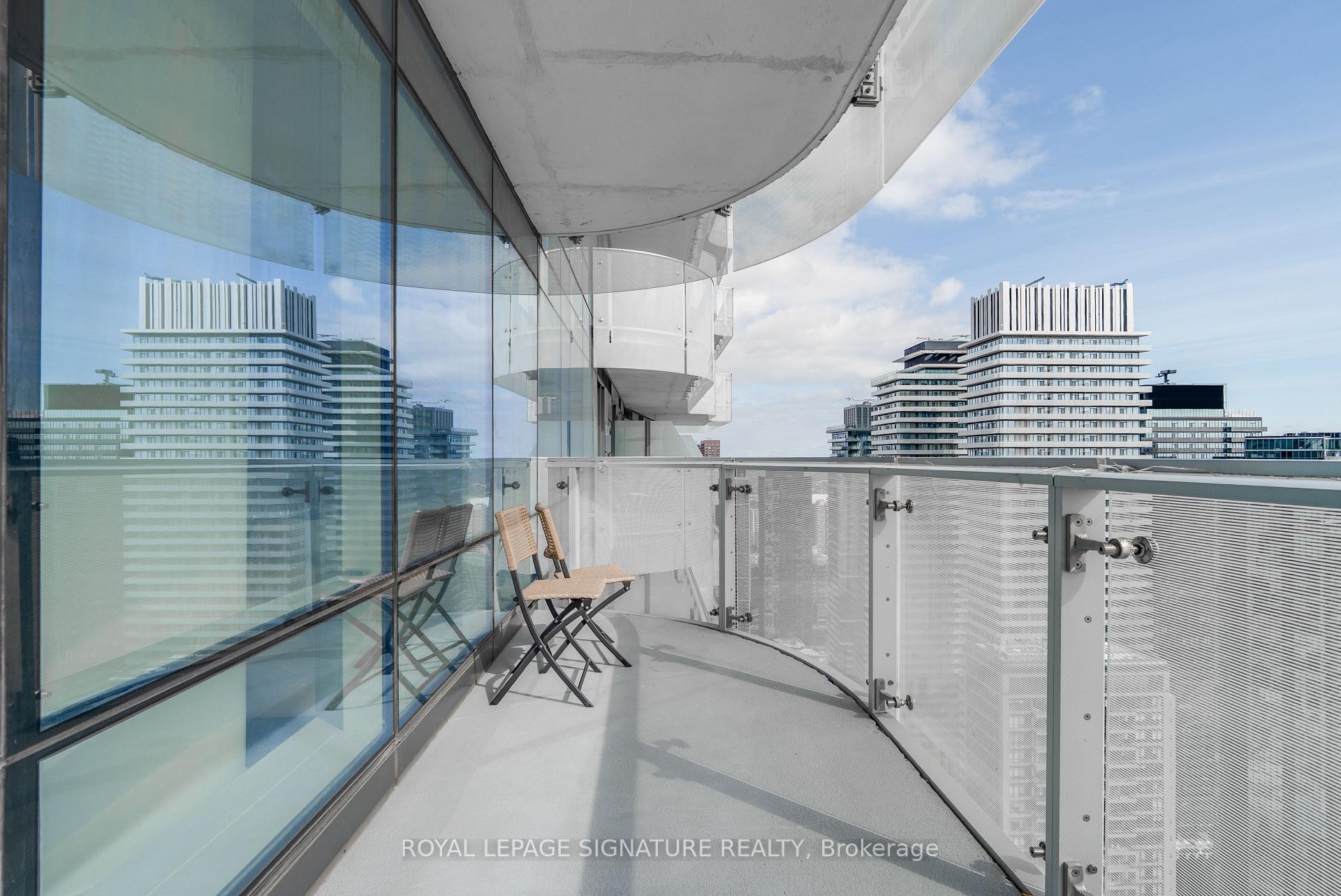 









1


Bloor

Street East, 4406,
Toronto,




ON
M4W 0A8

