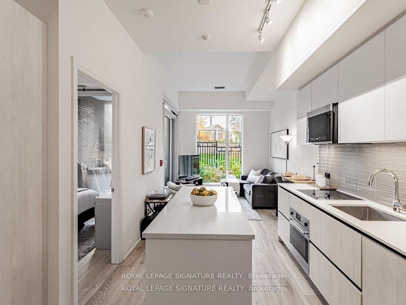 









21


Park

Street East, 102,
Mississauga,




ON
L5G 0C2

