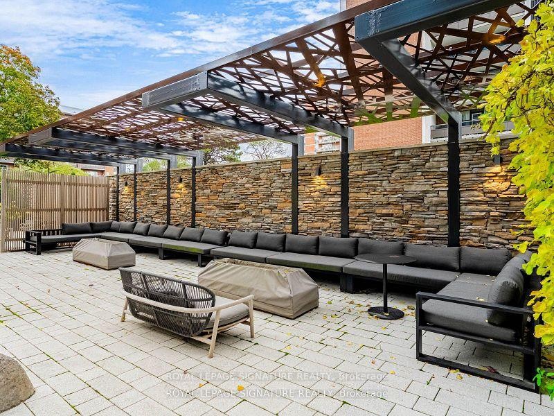 









21


Park

Street East, 102,
Mississauga,




ON
L5G 0C2

