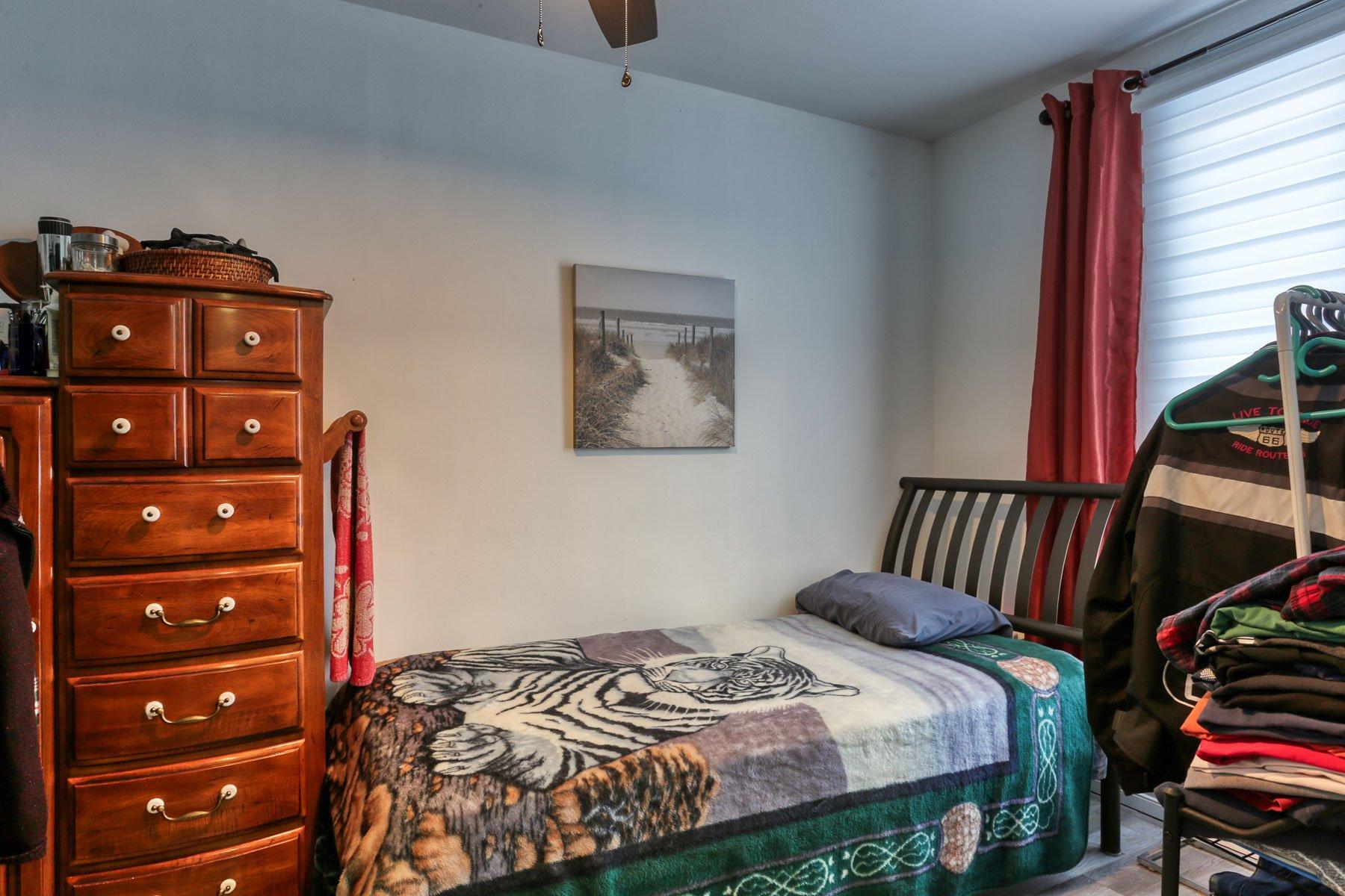 









578


8e Avenue

,
Shawinigan,




QC
G9T1X8

