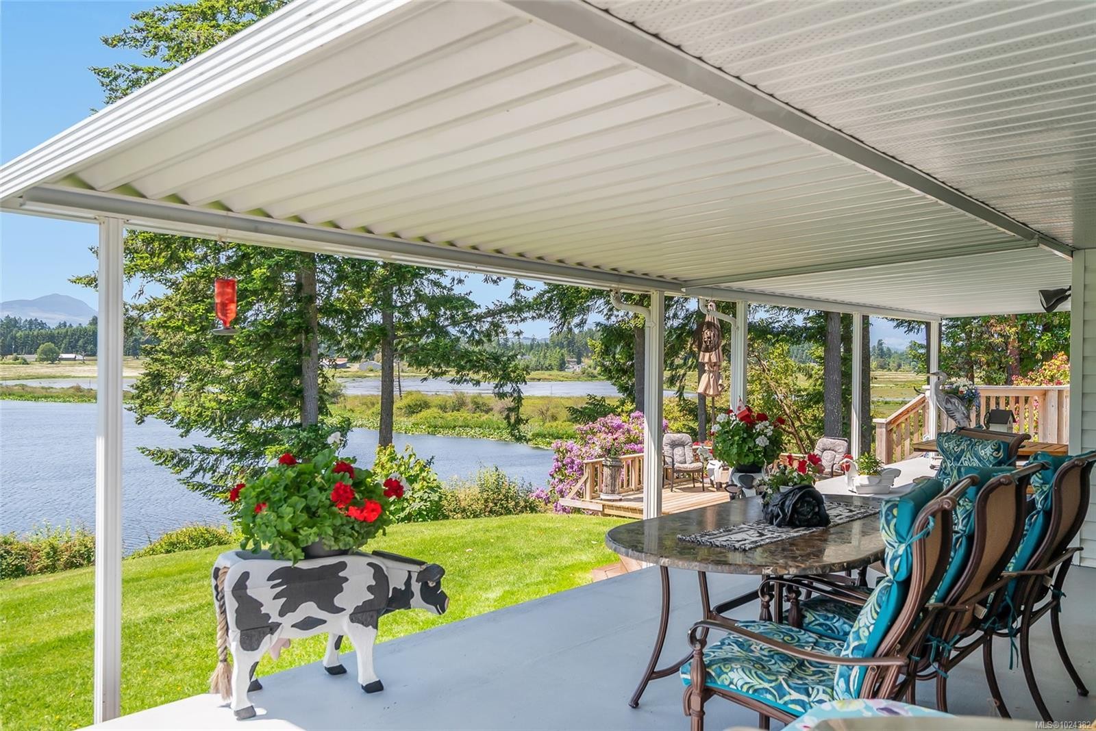 









2551


Braun

Rd,
Nanaimo,




BC
V9X 1W5

