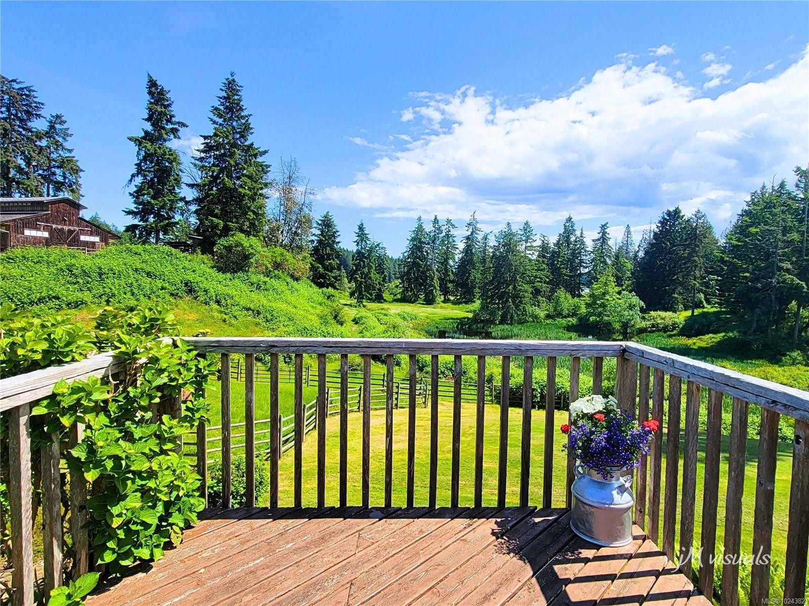 









2551


Braun

Rd,
Nanaimo,




BC
V9X 1W5

