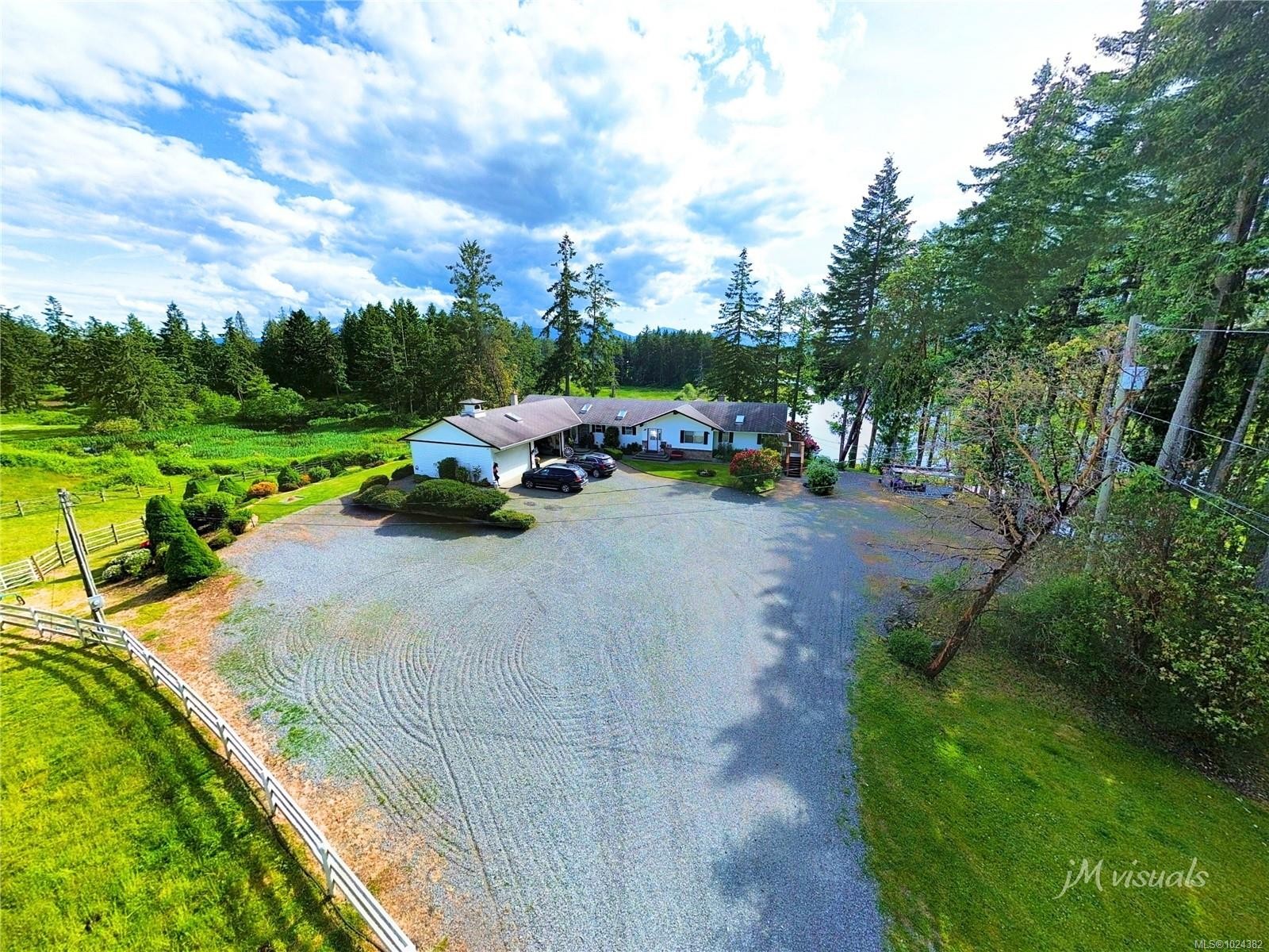 









2551


Braun

Rd,
Nanaimo,




BC
V9X 1W5

