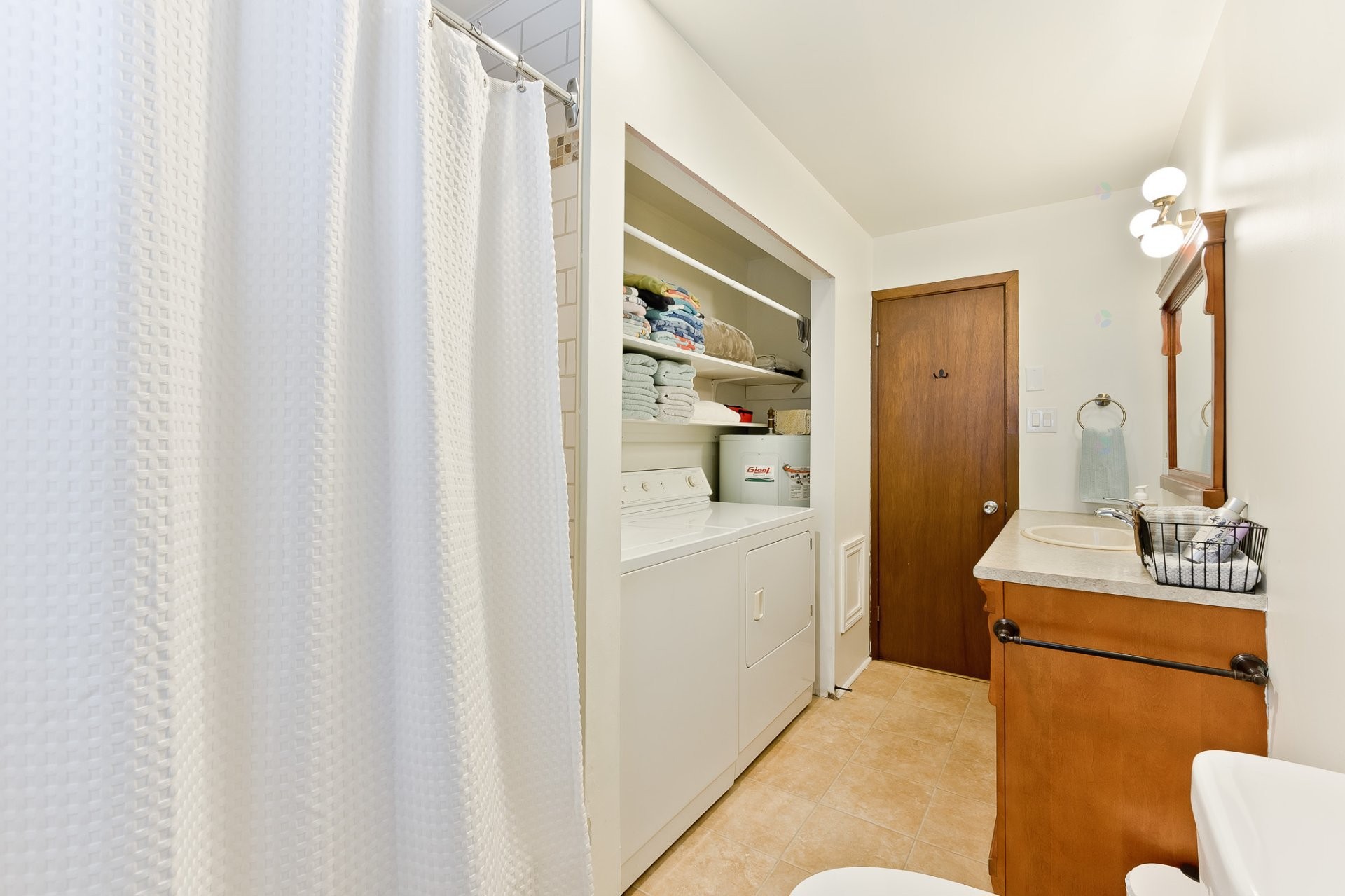 









410


Av. des Aunes

,
Magog,




QC
J1X5V7

