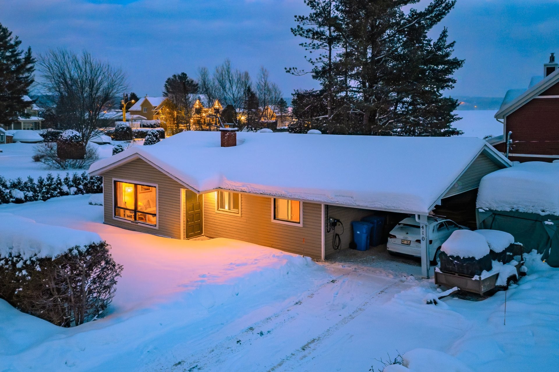 









410


Av. des Aunes

,
Magog,




QC
J1X5V7

