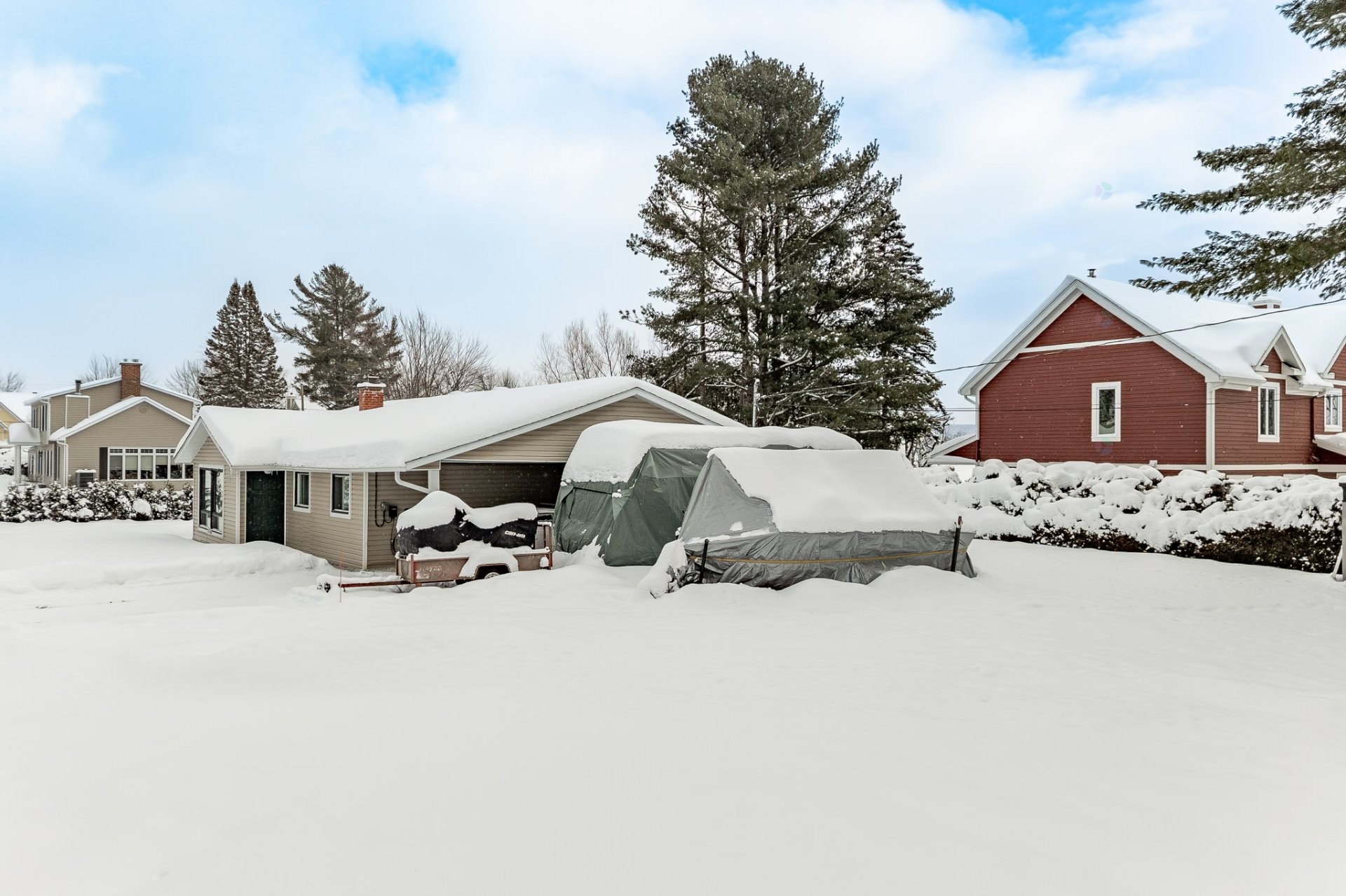 









410


Av. des Aunes

,
Magog,




QC
J1X5V7

