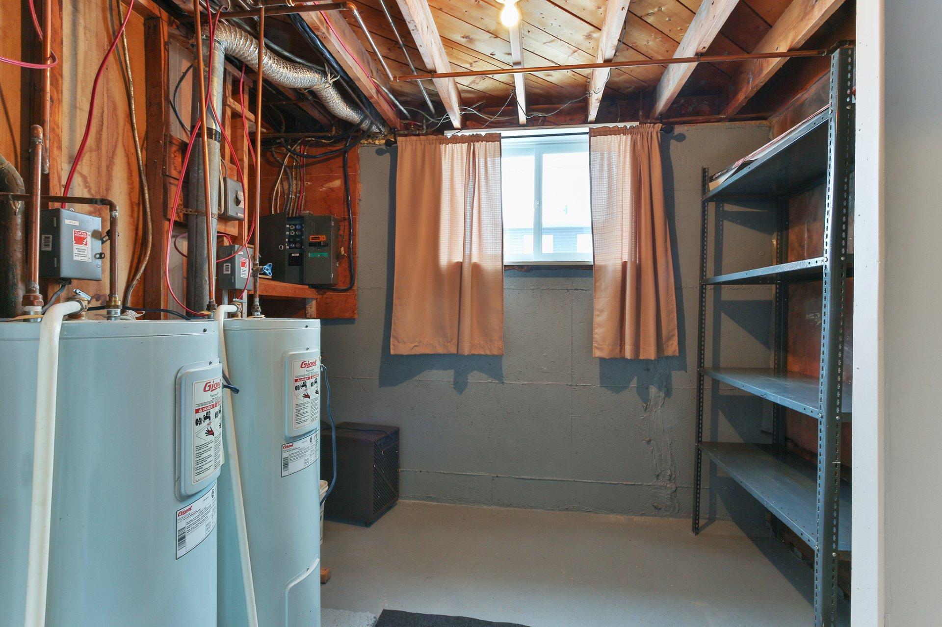 









196


Rue Cardinal

,
Saint-Jean-sur-Richelieu,




QC
J3B4A6

