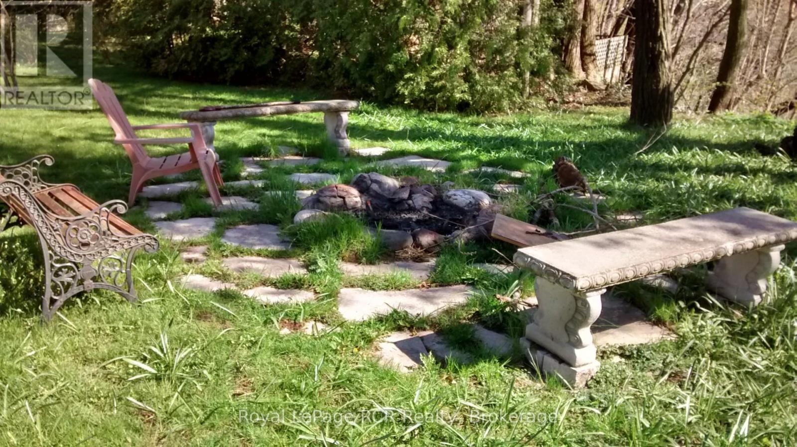 












335 3RD AVENUE W

,
Owen Sound,




Ontario
N4K6Y9

