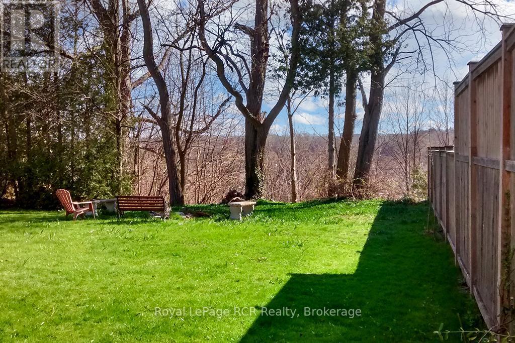 












335 3RD AVENUE W

,
Owen Sound,




Ontario
N4K6Y9

