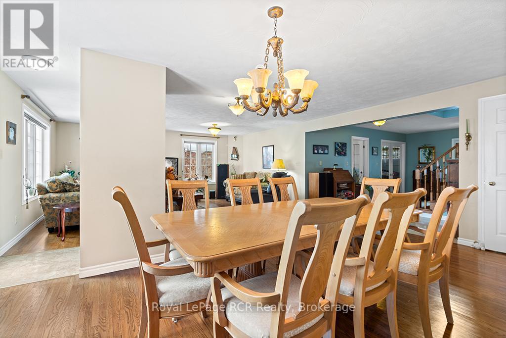 












335 3RD AVENUE W

,
Owen Sound,




Ontario
N4K6Y9

