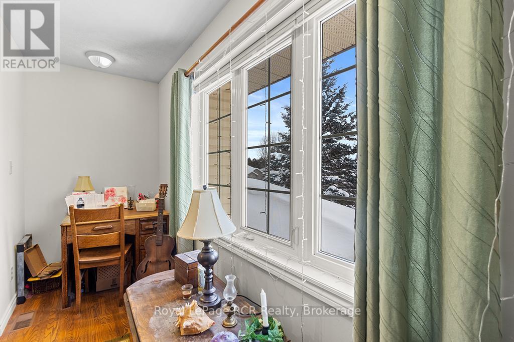 












335 3RD AVENUE W

,
Owen Sound,




Ontario
N4K6Y9

