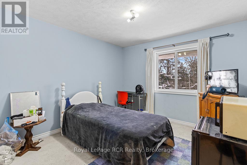 












335 3RD AVENUE W

,
Owen Sound,




Ontario
N4K6Y9

