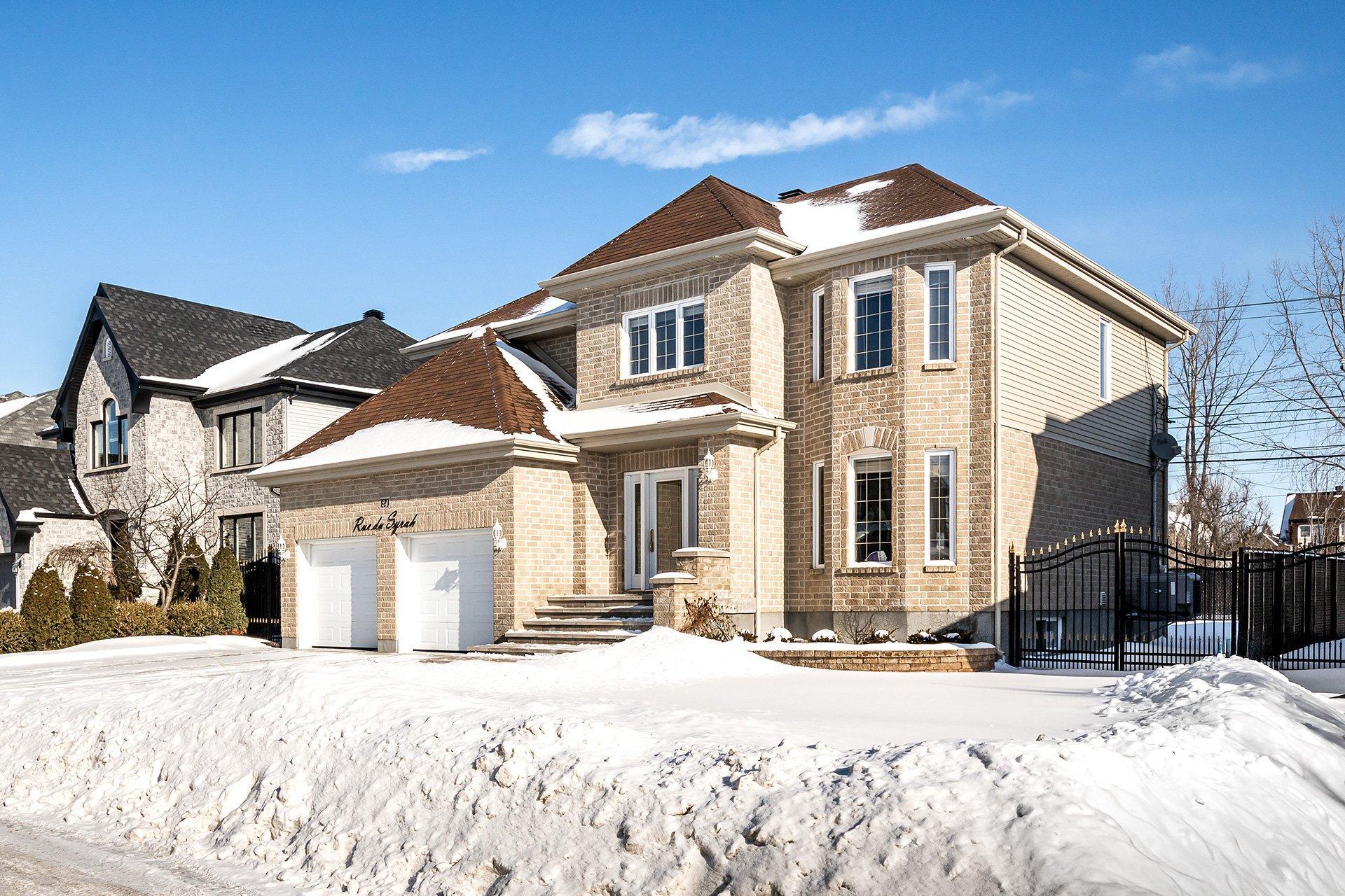 









24


Rue du Syrah

,
Kirkland,




QC
H9H0B1

