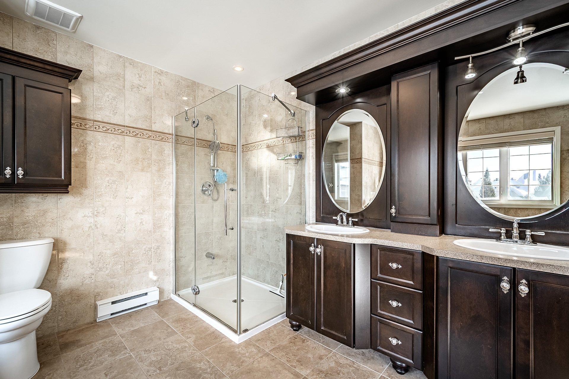 









24


Rue du Syrah

,
Kirkland,




QC
H9H0B1

