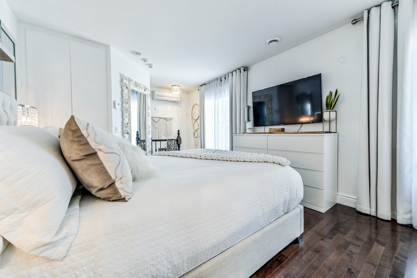 









750


Rue des Sureaux

, 4,
Boucherville,




QC
J4B0C8

