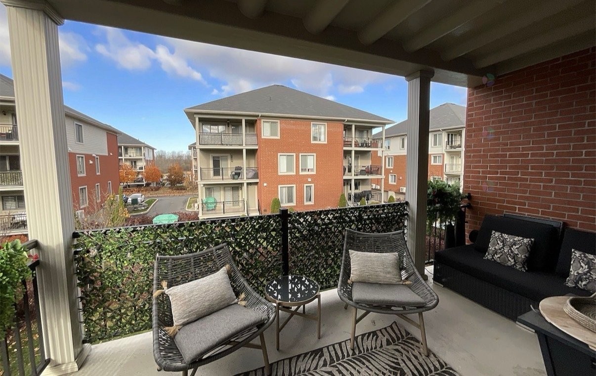 









750


Rue des Sureaux

, 4,
Boucherville,




QC
J4B0C8

