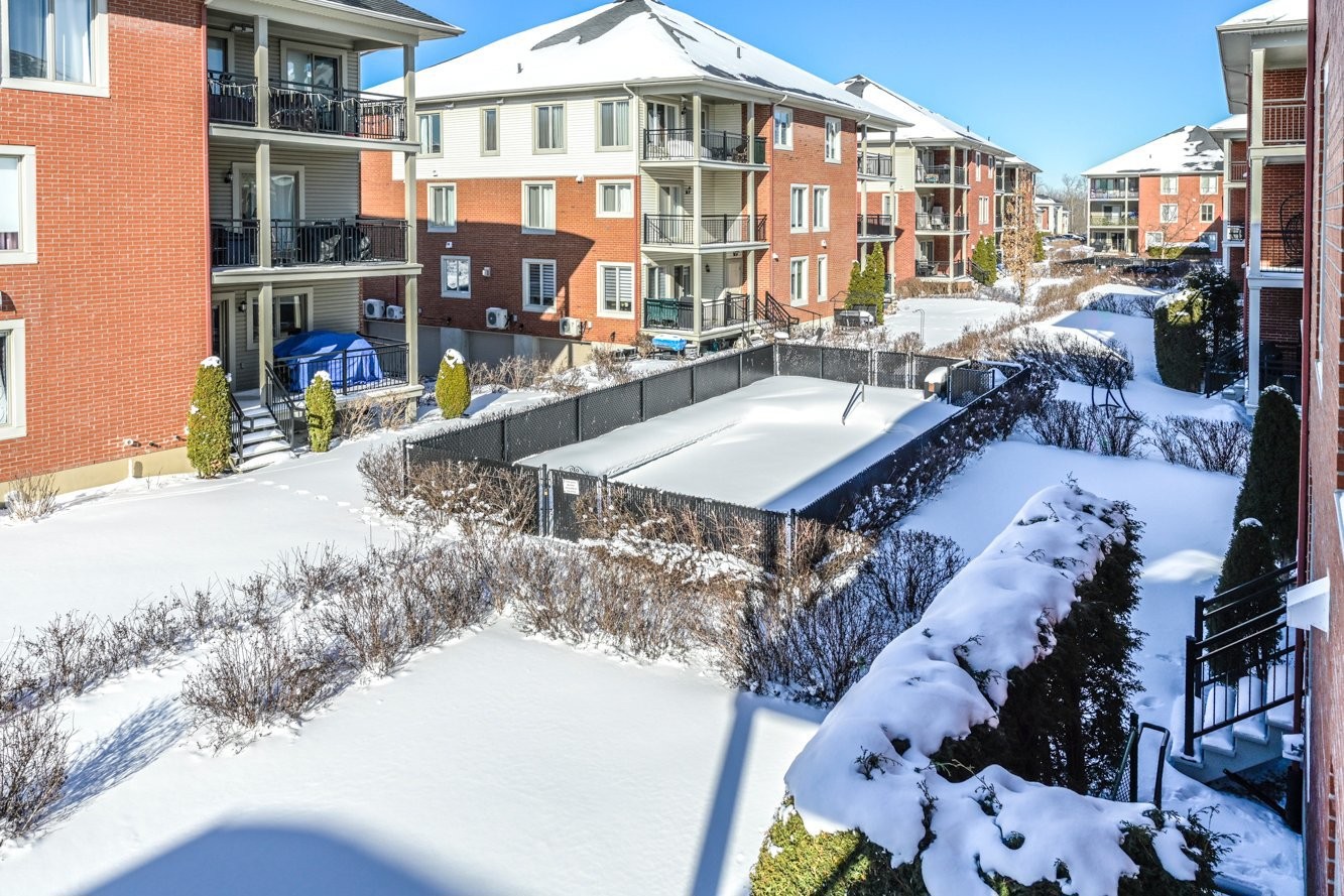 









750


Rue des Sureaux

, 4,
Boucherville,




QC
J4B0C8

