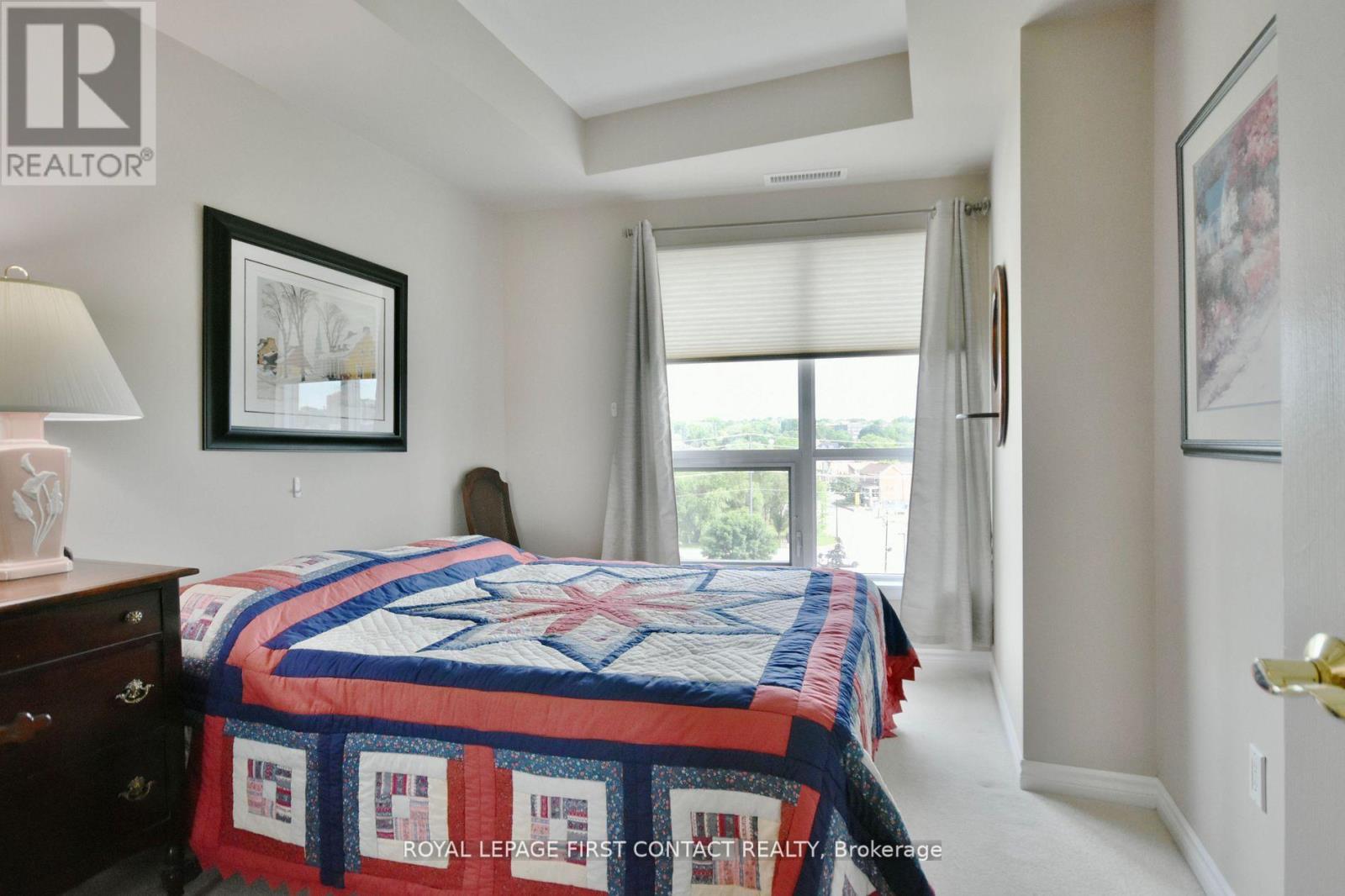 












509 - 6 TORONTO STREET

,
Barrie,




Ontario
L4N9R2

