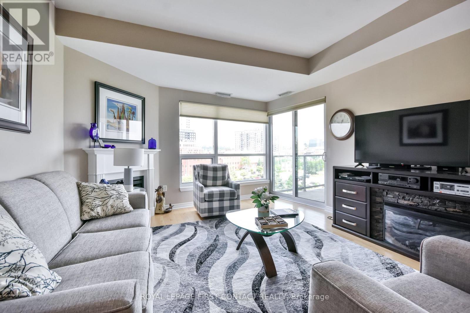 












509 - 6 TORONTO STREET

,
Barrie,




Ontario
L4N9R2

