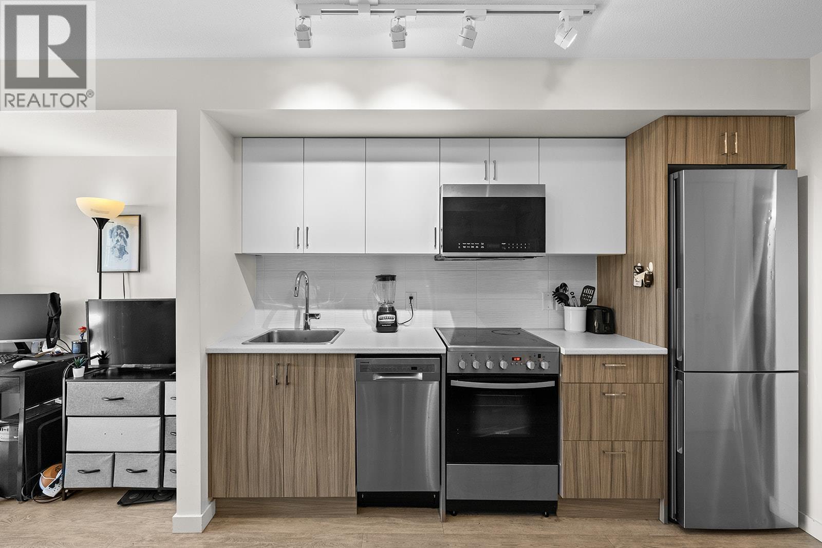 












625 Academy Way Unit# 203

,
Kelowna,




British Columbia
V1V0E3

