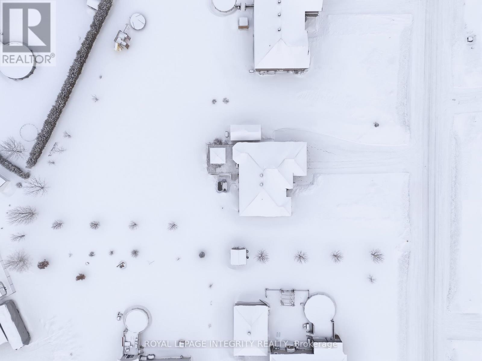 












251 RUE DES VIOLETTES STREET

,
Clarence-Rockland,




Ontario
K0A2A0

