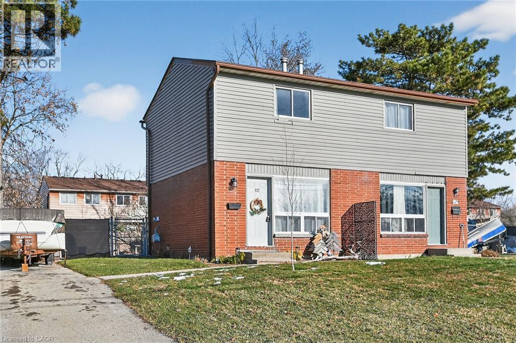 












527 MAIN Street E

,
Dunnville,




Ontario
N1A2Y5

