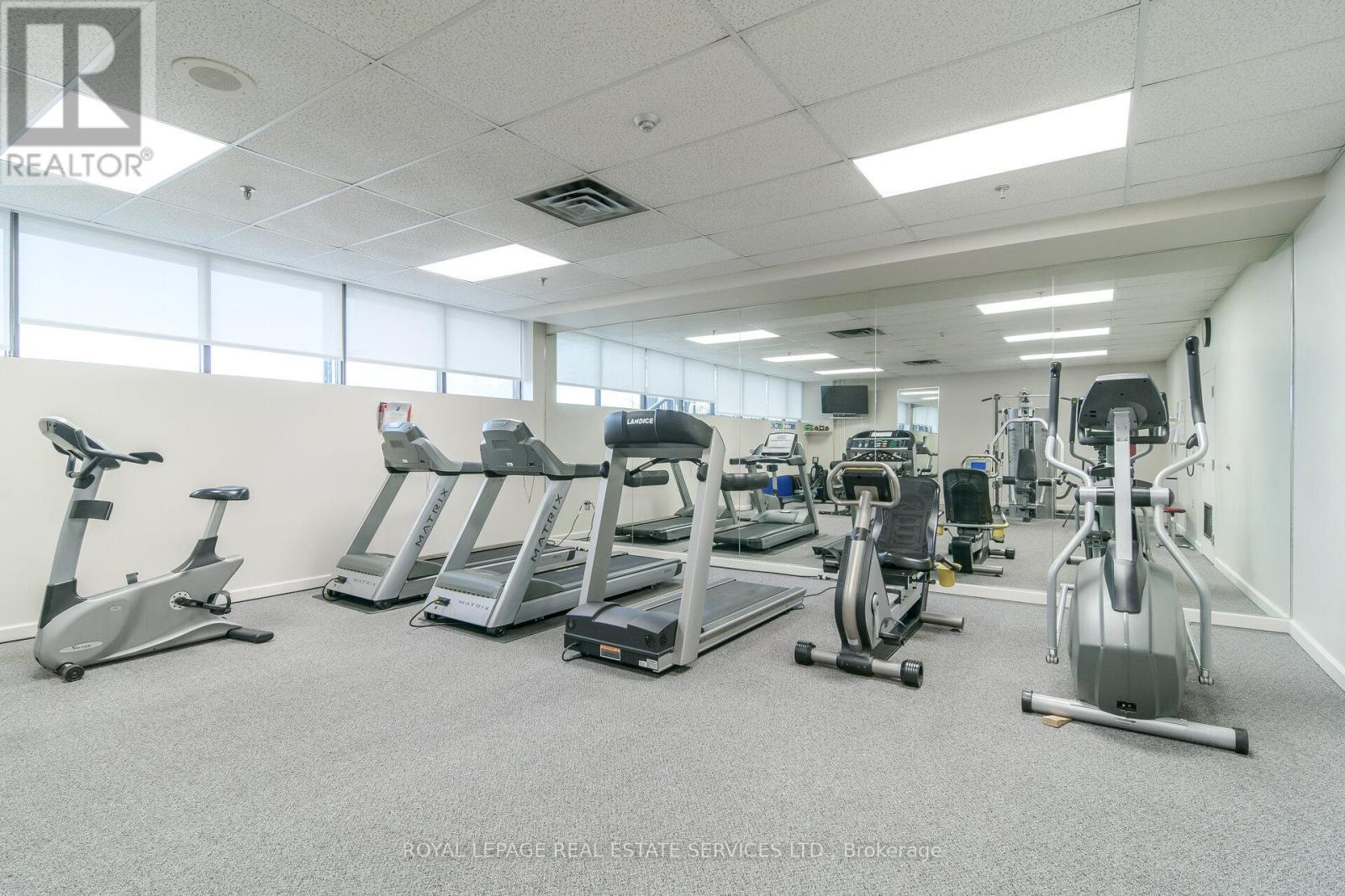 












306 - 2180 MARINE DRIVE

,
Oakville,




Ontario
L6L5V2

