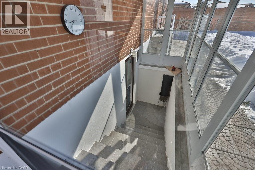 












7 ROSEGLEN Crescent

,
Toronto,




Ontario
M3N1G7

