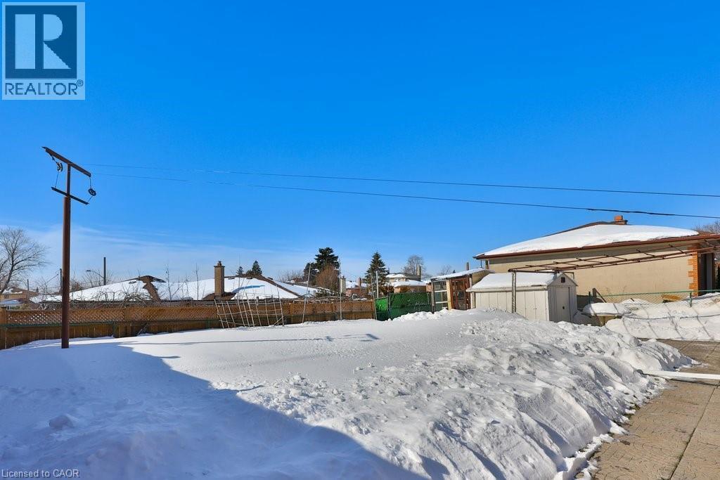 












7 ROSEGLEN Crescent

,
Toronto,




Ontario
M3N1G7

