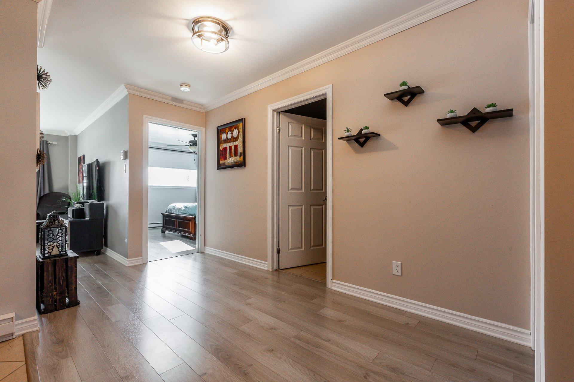 









819


Boul. le Bourg-Neuf

, 101,
Repentigny (Le Gardeur),




QC
J5Z0A3

